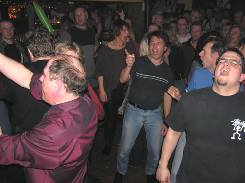 Jubil?um & Wallringsause 15