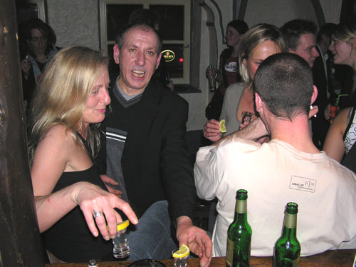 Jubil?um & Wallringsause 6